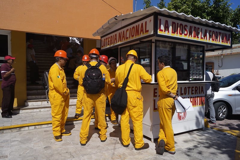 Otorgan en Campeche 100 plazas en el Sindicato de Trabajadores Petroleros